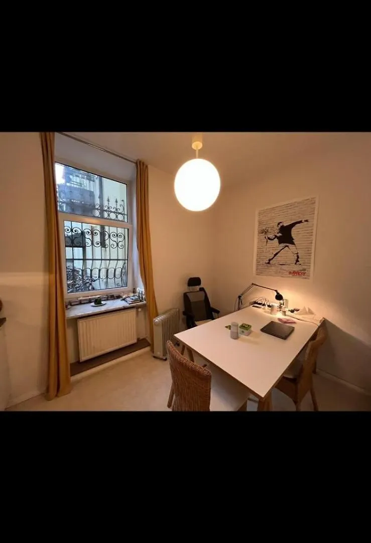 Grosse Wohnung In Der Isarvorstadt Munich